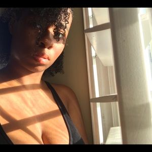 Meet your Posher, Alanna